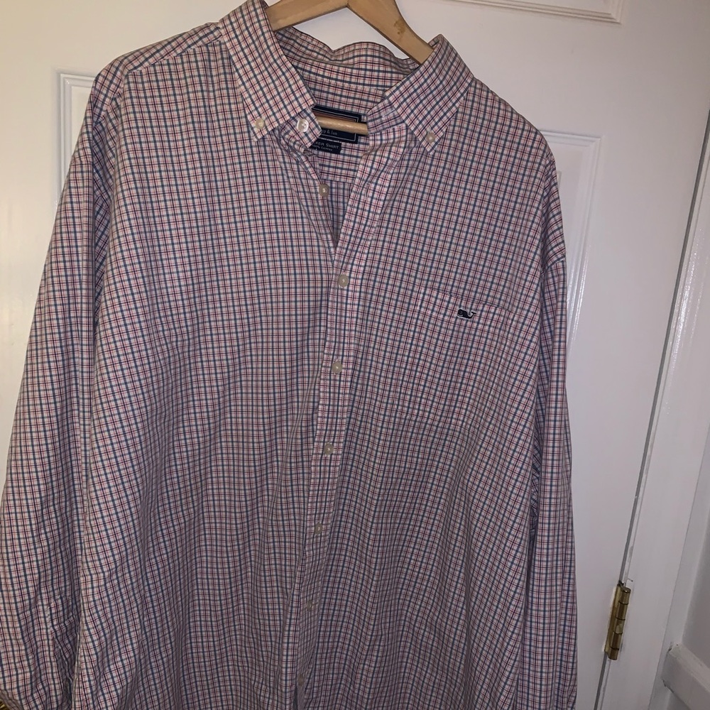 Vineyard vines button down tucker shirt